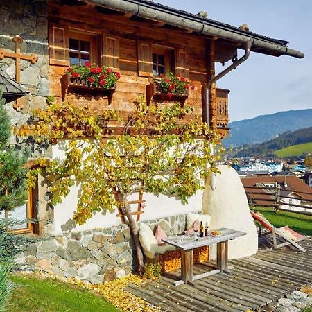 Almdorf Flachau - Luxus Huettenurlaub Exterior photo